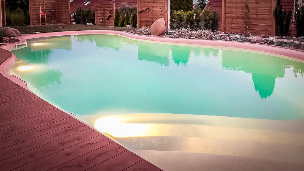 mydesigpool: individueller Pool- und Schwimmbad-Bau, Projekt Ulm 2019 LED-Beleuchtung